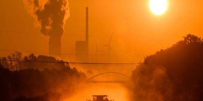 Climat: 2024 s’annonce comme une année record, au-dessus de la barre d’1,5°C de réchauffement.. Vidéo