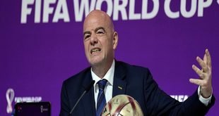 Fifa. Salaire caché et arrangements immobiliers: la liste des scandales touchant Gianni Infantino s&rsquo;allonge